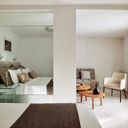 아도니스 4* Mykonos Town