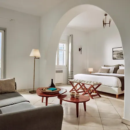 Adonis Hotel Mykonos Town