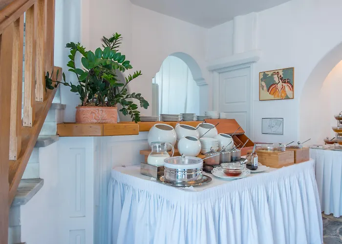 阿多尼斯酒店 酒店