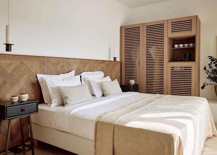 阿多尼斯酒店 4*