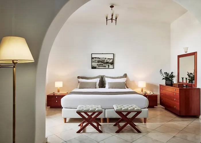 阿多尼斯酒店 酒店