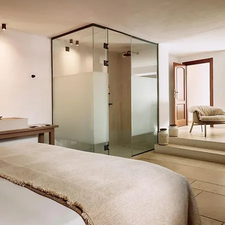 Adonis Hotel