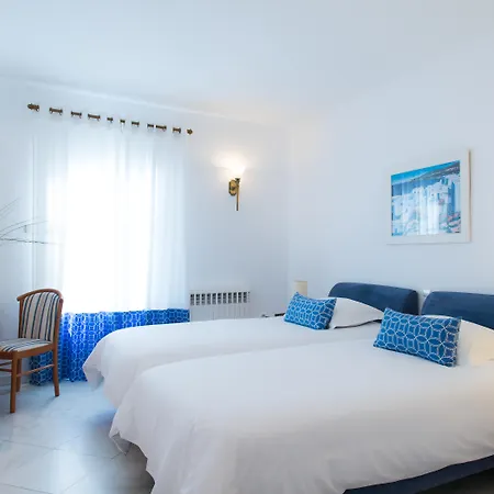 Отель Adonis Mykonos Town