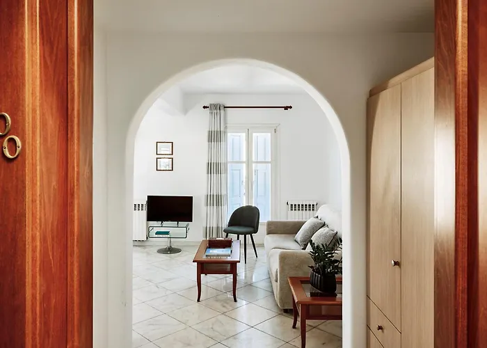 Adonis Hotel Mykonos Town